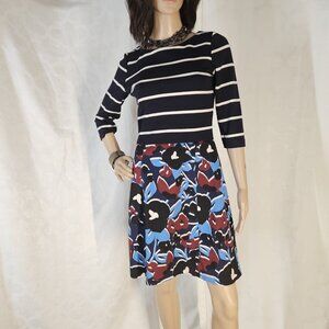 Just...Taylor - Stylish Navy & Floral A-Line Dress